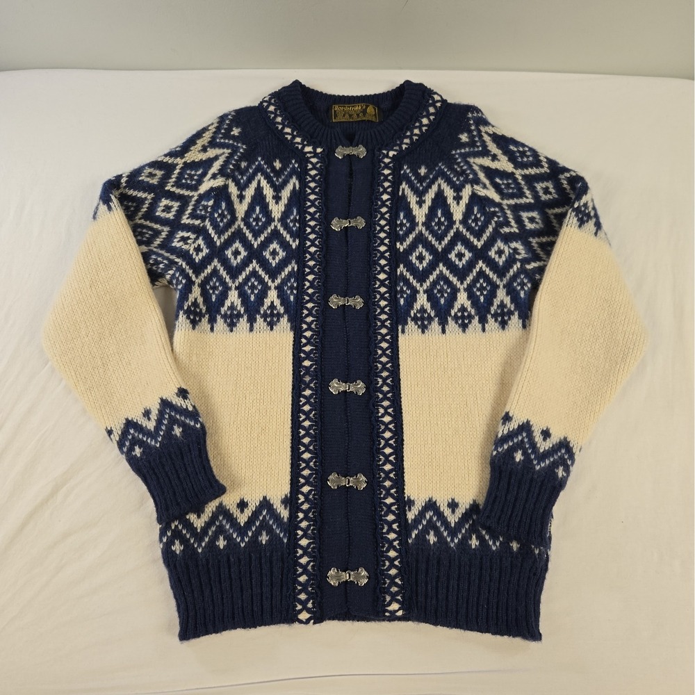 Vintage Nordstrikk Virgin Wool Cardigan Sweater Cream Blue Pewter Clasp Size Med